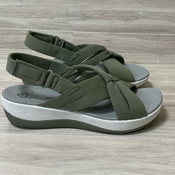 CLARKS Cloud Steppers Soft Cushion Arla Belle Slingback Wedge Sandal Size 8 - Picture 4 of 11